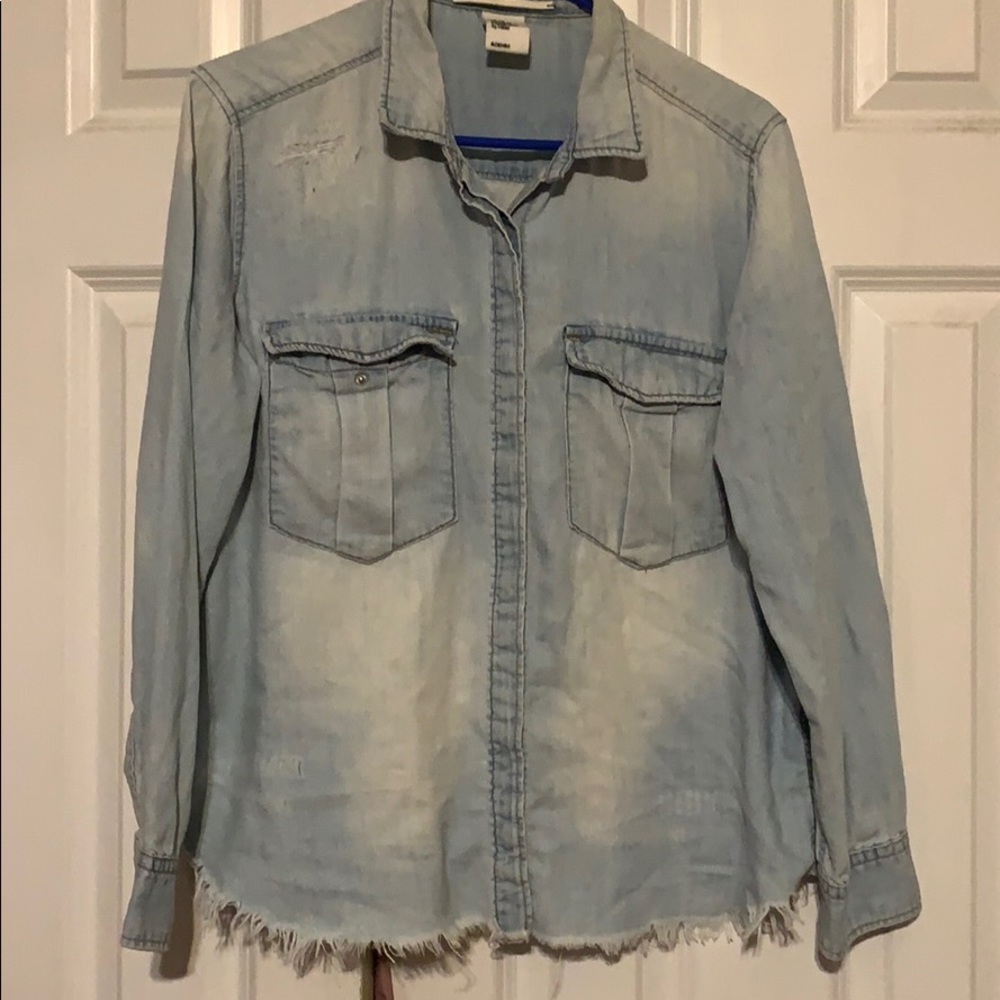 H&M’s denim shirt